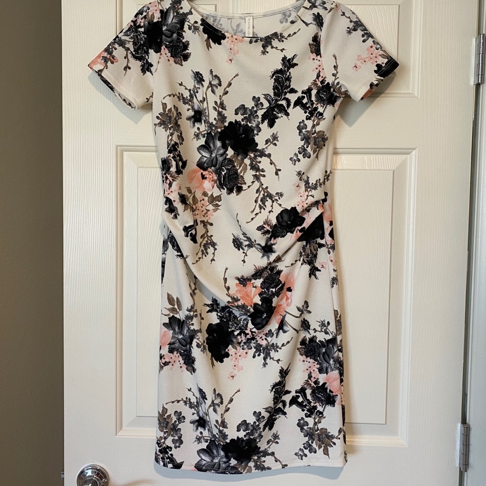 Maternity dress